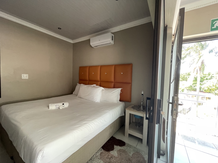 24 Bedroom Property for Sale in Amalinda Eastern Cape